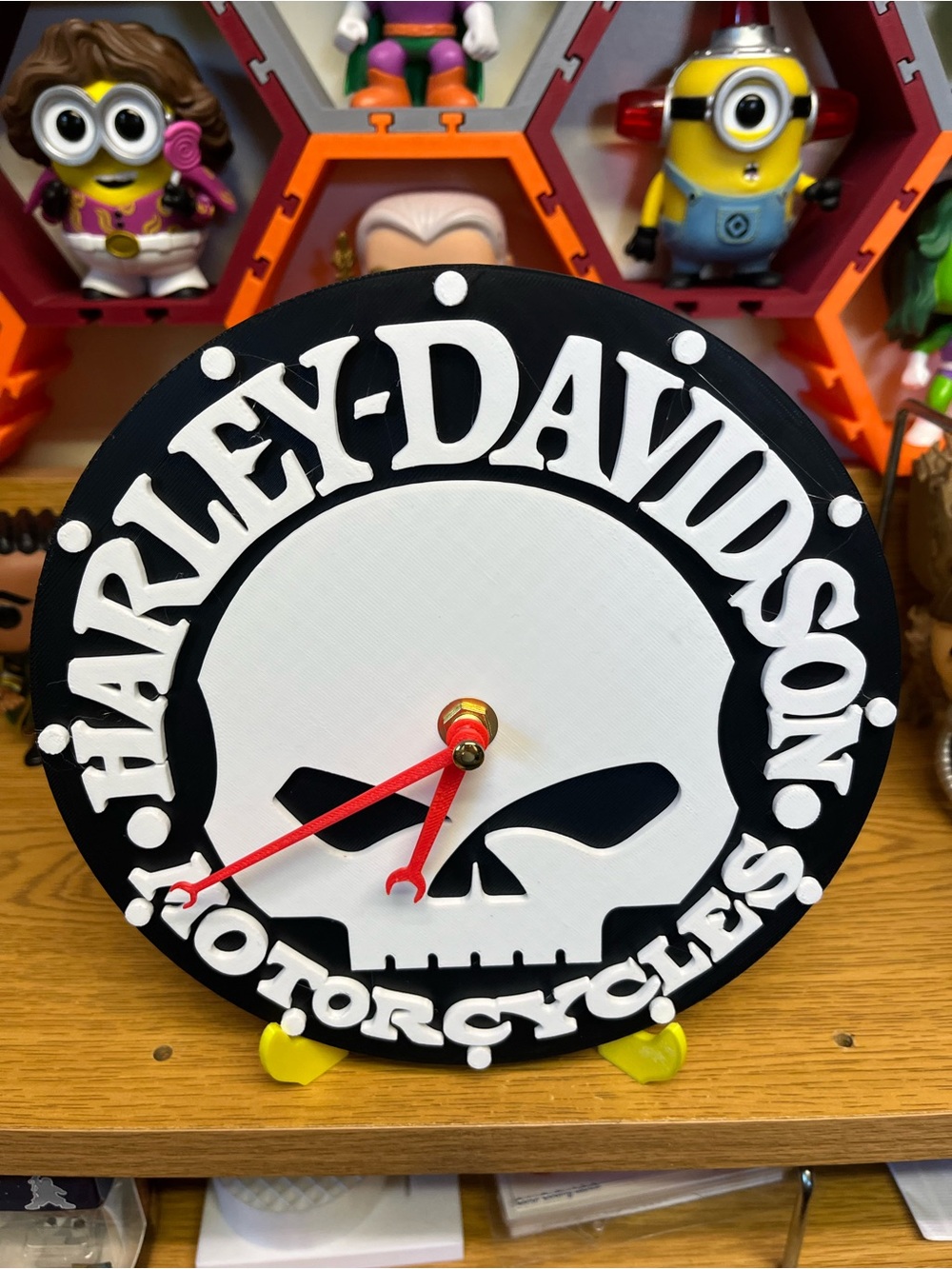 Harley-Davidson Black and White Skull Clock with Red Hands
